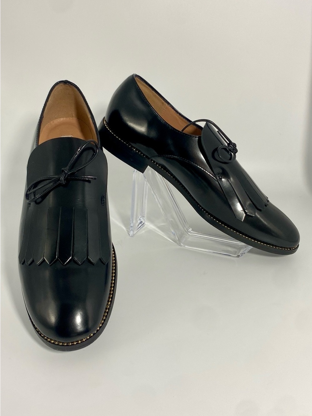 Bocacci Black Leather Kiltie Loafers With Fringed Leather Panel